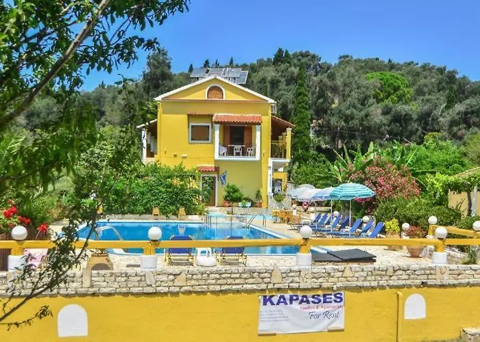 Kapases Studios & Apartments