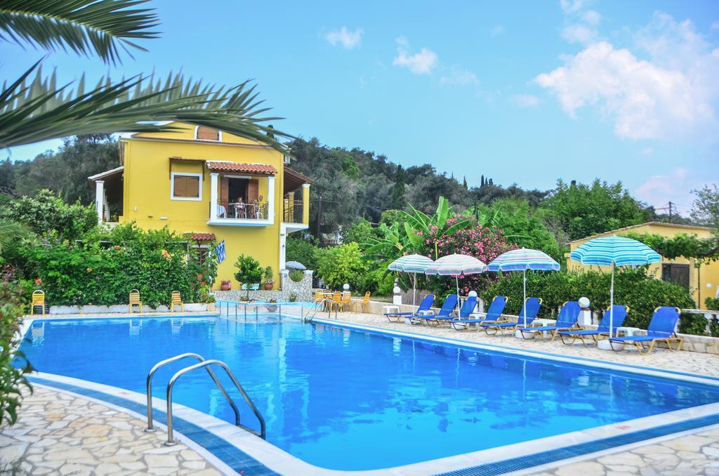 Kapases Studios & * Peroulades (Corfu)