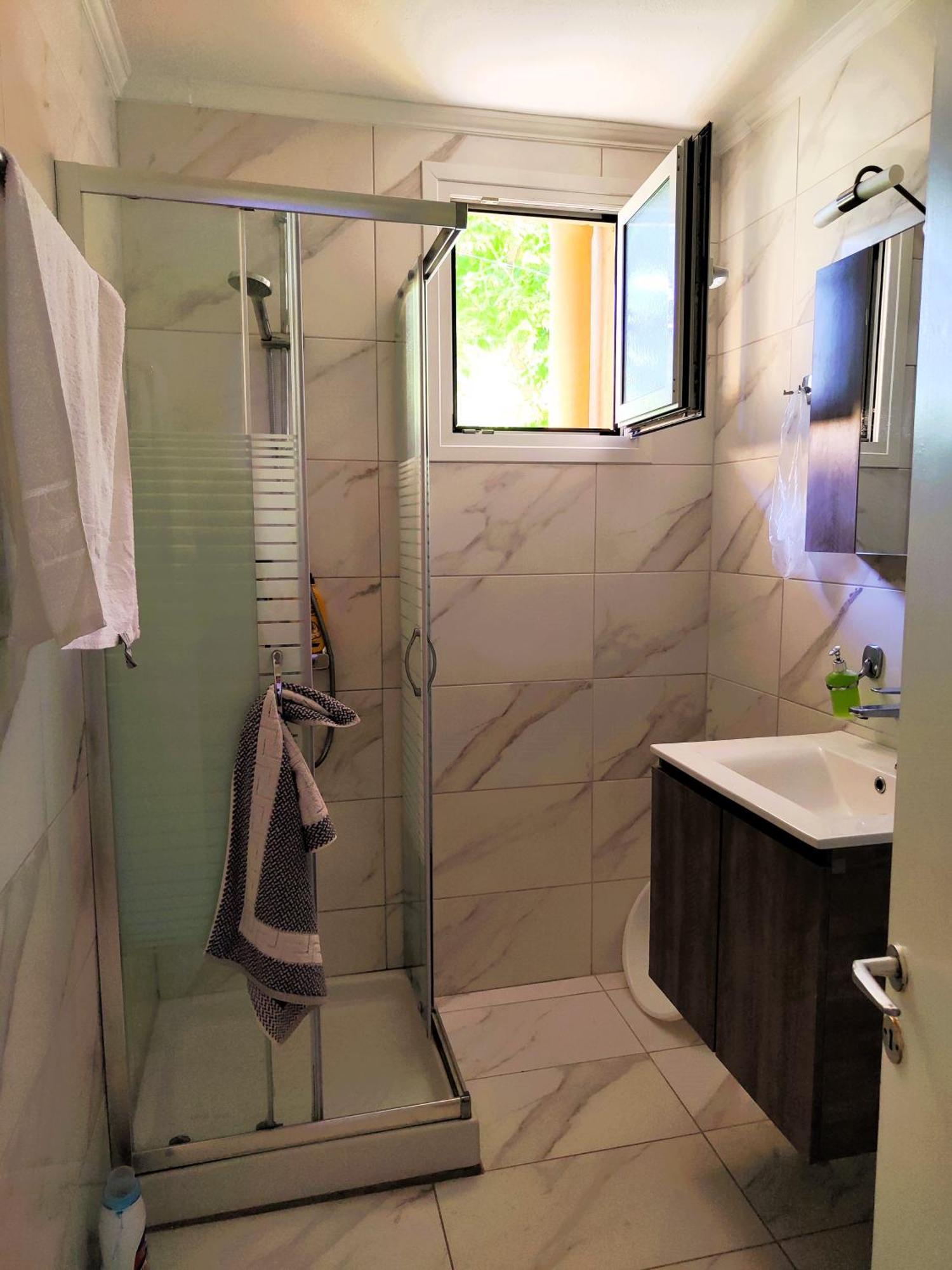 Kapases Studios & Apartment
